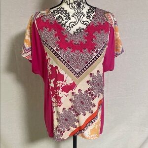 Chico's Pink Graphic Short Sleeve Blouse Rayon Great Condition